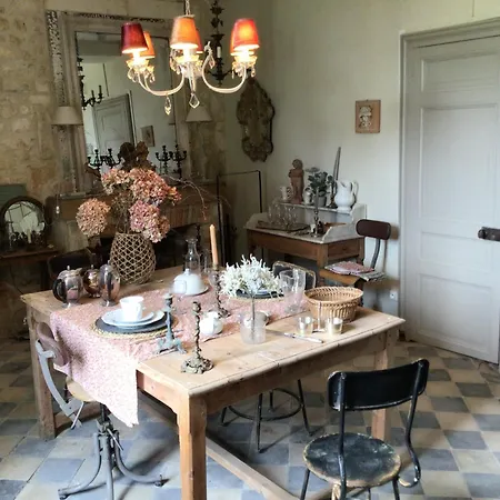 Les Souris Dans Le Grenier 3* Courpignac