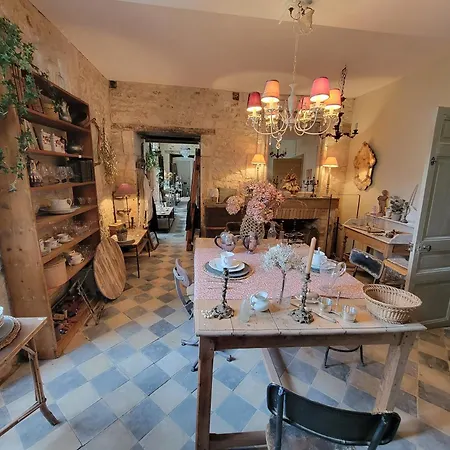 Les Souris Dans Le Grenier 3*